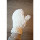 BM 11-14B - Fluffy votter - strikkepakke thumbnail