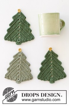 0-1559 Christmas Tree Coasters by DROPS Design