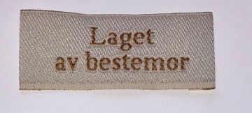 Merkelapp - Laget av bestemor