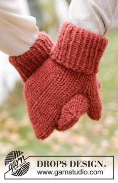 226-57 Friendship Mittens by DROPS Design