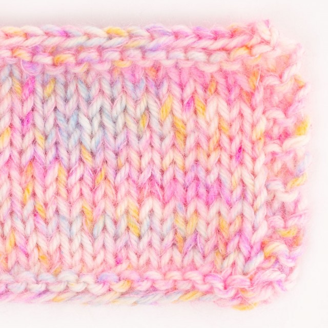 Fiesta 14 Regnbue strøssel + Kid-Silk 62 - jordbæris